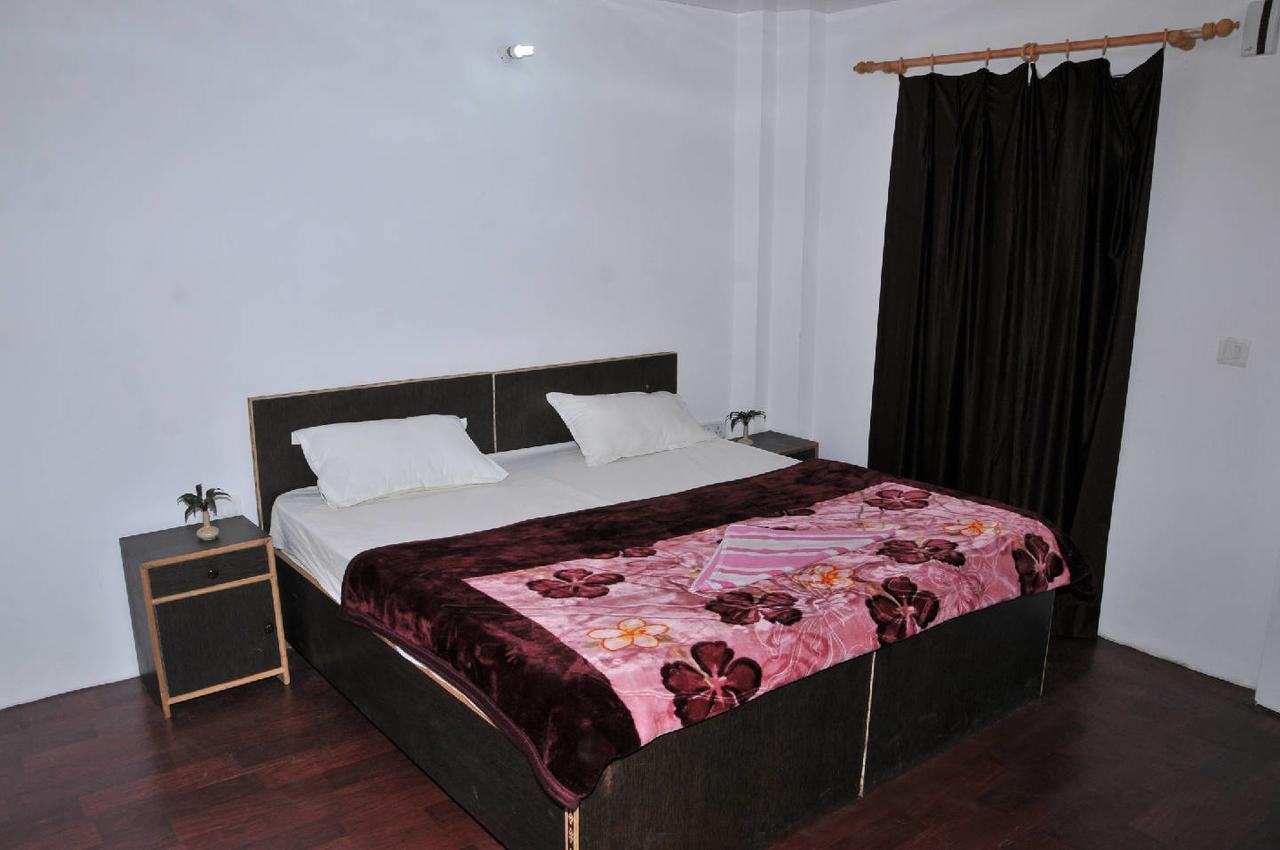 Raj Resort Rishikesh Tapovan Экстерьер фото