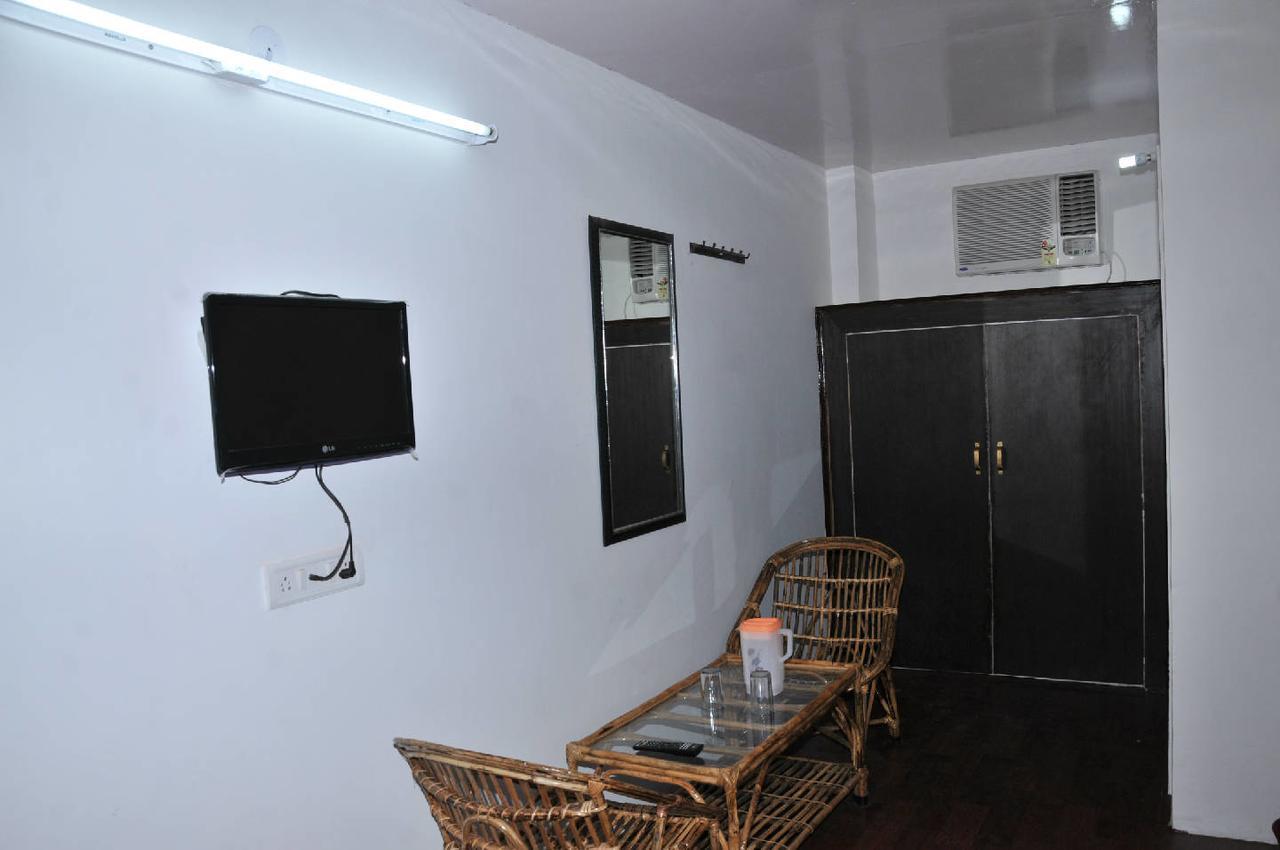 Raj Resort Rishikesh Tapovan Экстерьер фото
