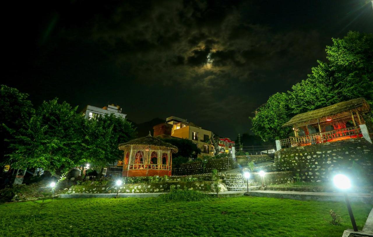 Raj Resort Rishikesh Tapovan Экстерьер фото