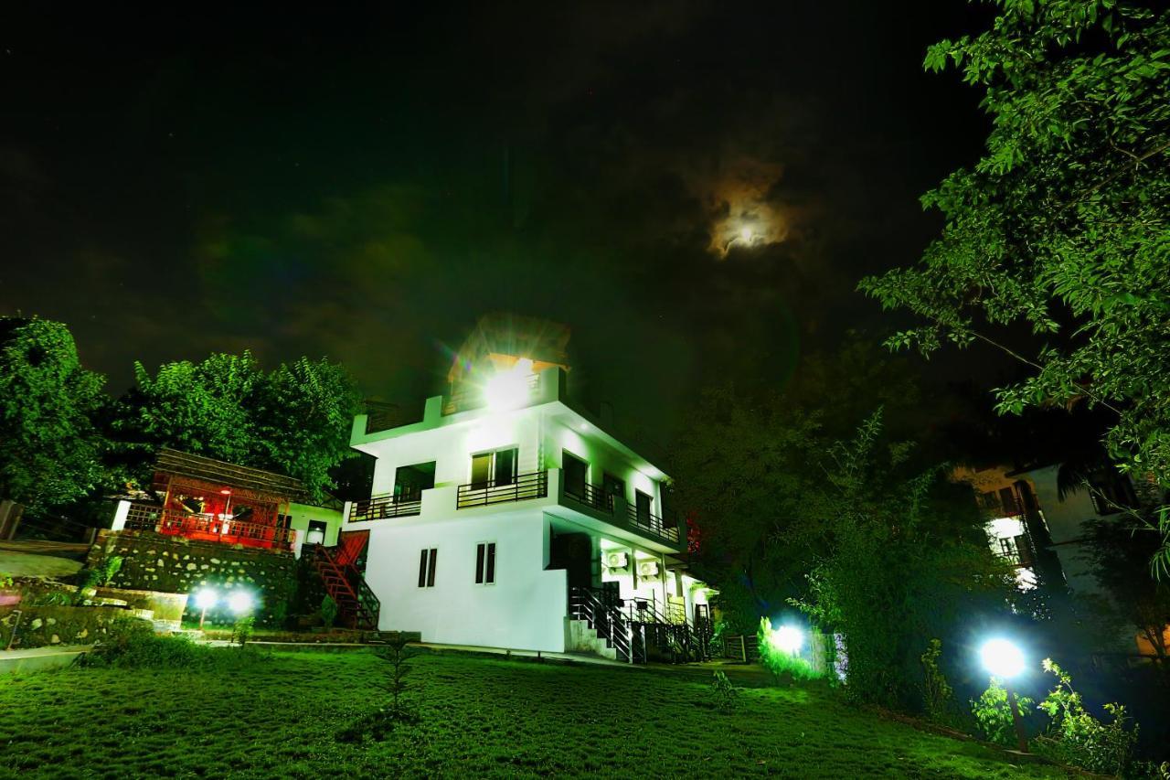 Raj Resort Rishikesh Tapovan Экстерьер фото