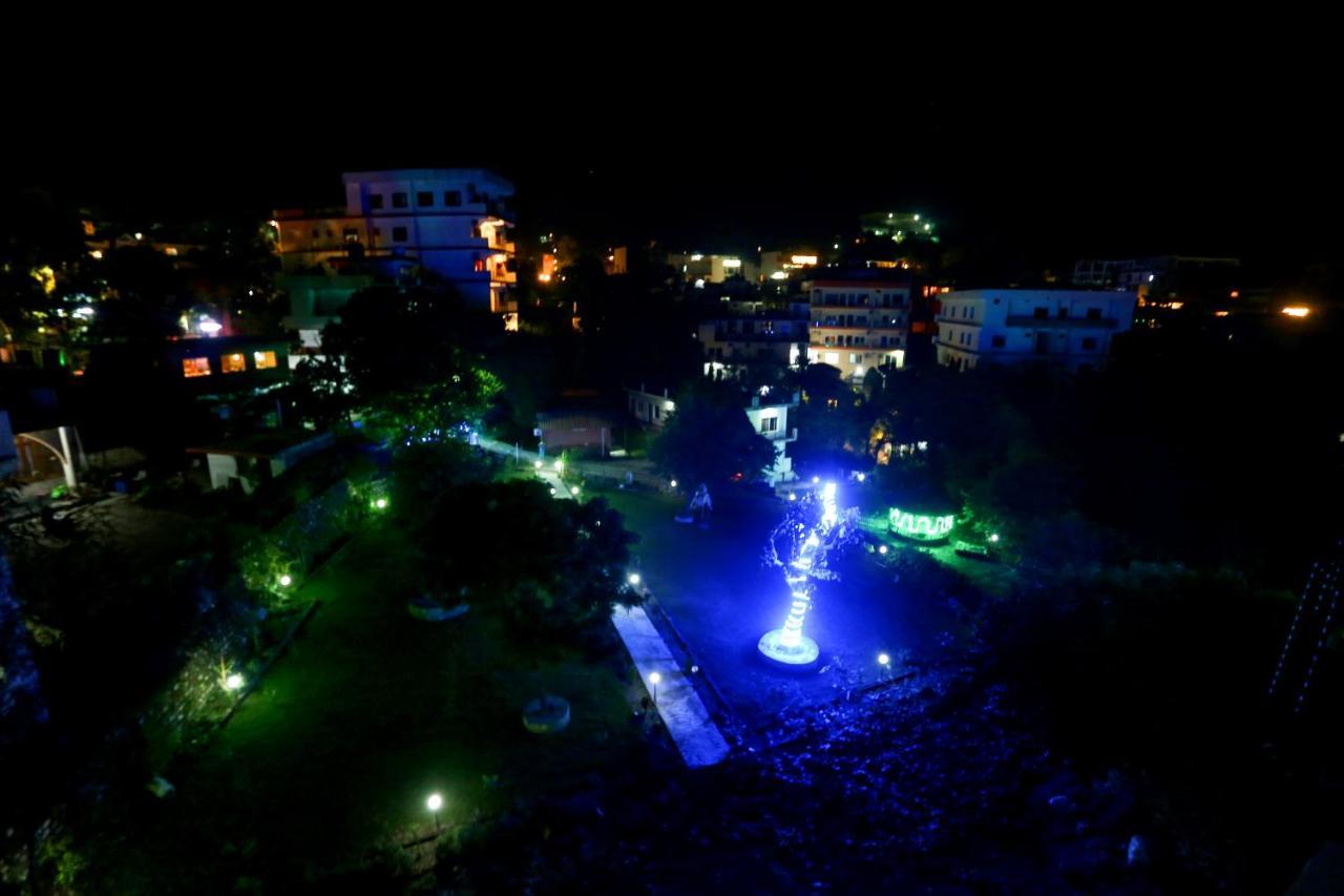 Raj Resort Rishikesh Tapovan Экстерьер фото