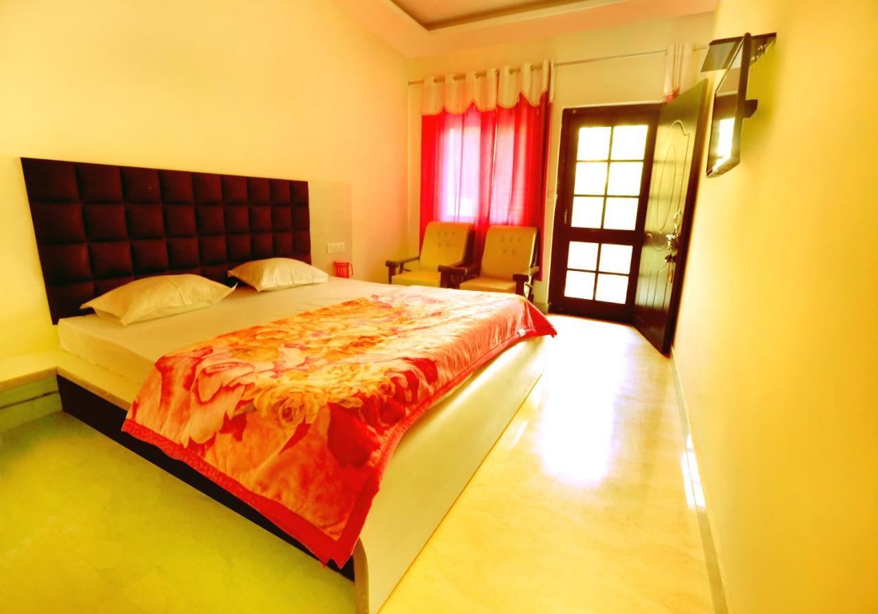 Raj Resort Rishikesh Tapovan Экстерьер фото