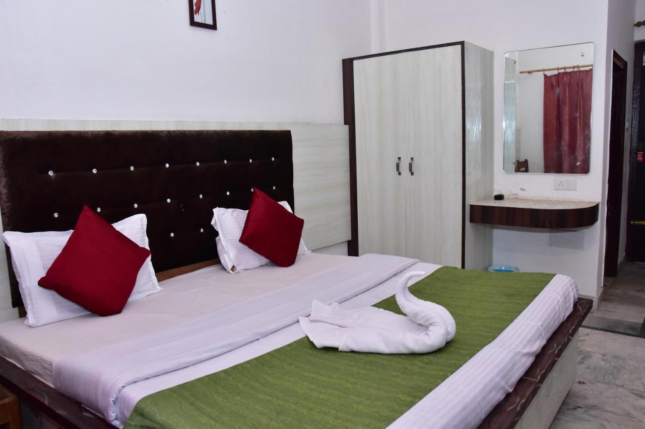 Raj Resort Rishikesh Tapovan Экстерьер фото