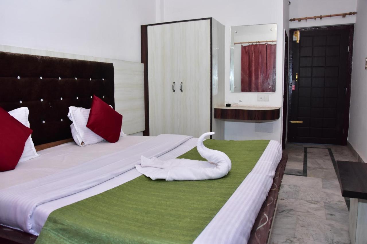 Raj Resort Rishikesh Tapovan Экстерьер фото