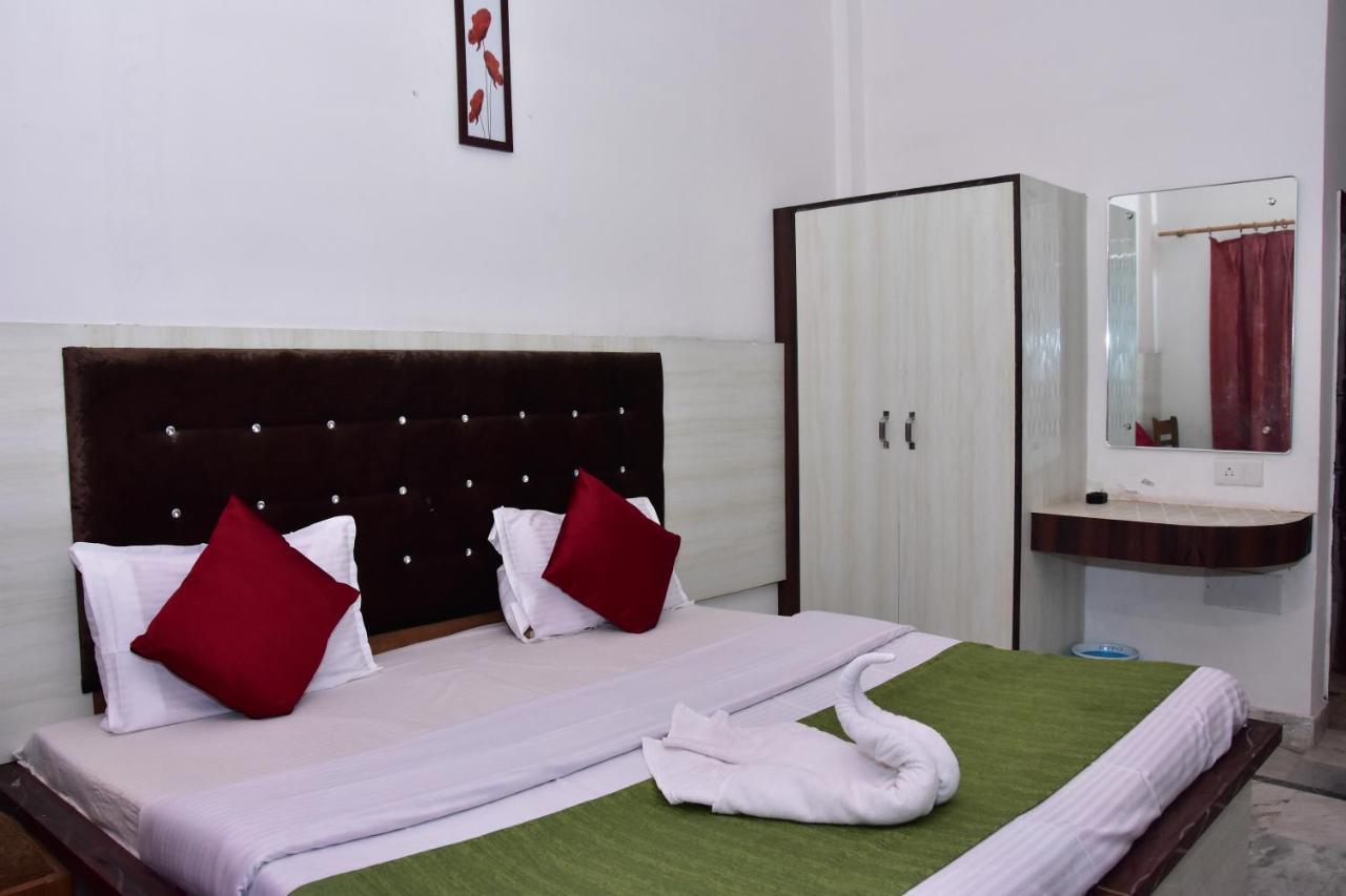 Raj Resort Rishikesh Tapovan Экстерьер фото